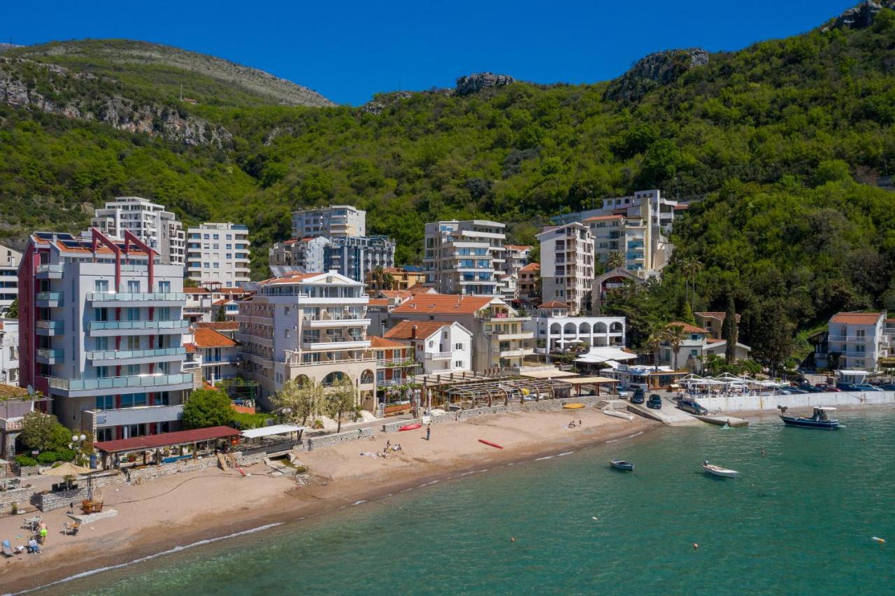 Mali Porat 3*